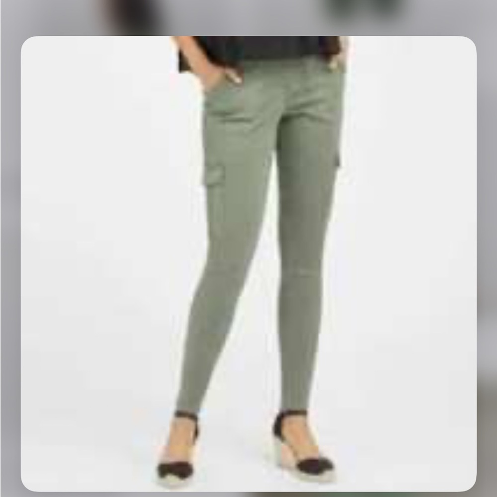 Spanx Cargo Skinny Pants - Size Women’s small petite